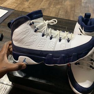 Air Jordan Retro 9 ‘Pearl Blue’